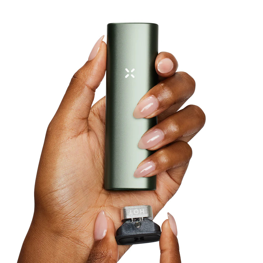 PAX Plus Complete Kit Vaporizer Charging Bundle